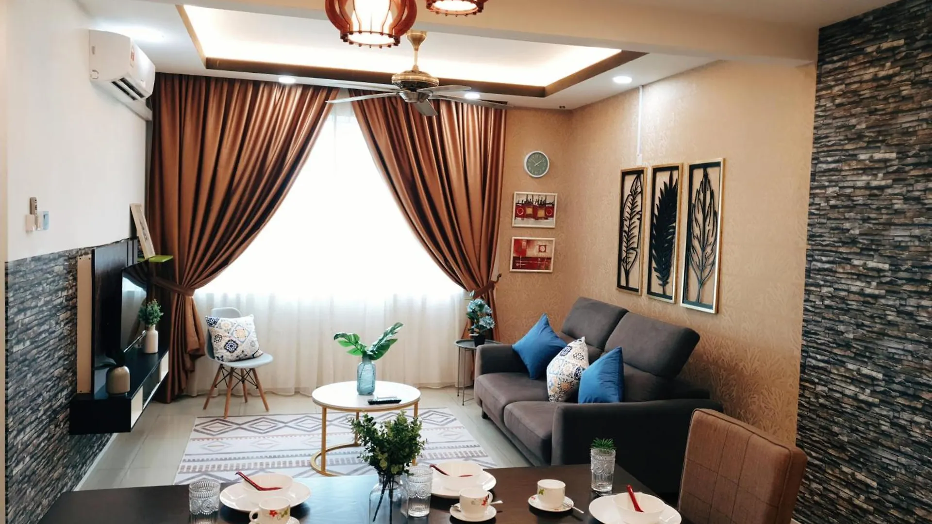 Klia Ehsan Residence Cozy Air-Con Suite 8 Pax Sepang Malaysia