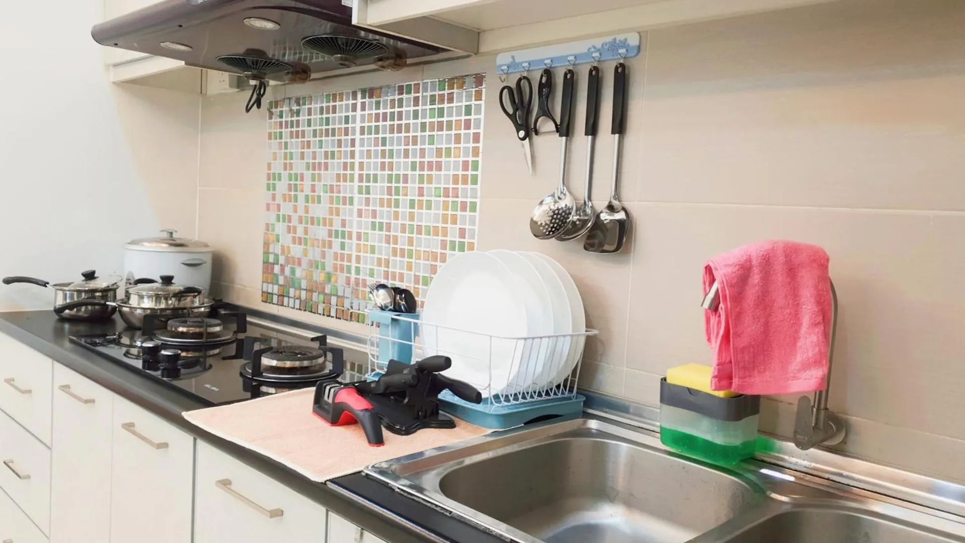 Apartment Klia Ehsan Residence Cozy Air-Con Suite 8 Pax Sepang