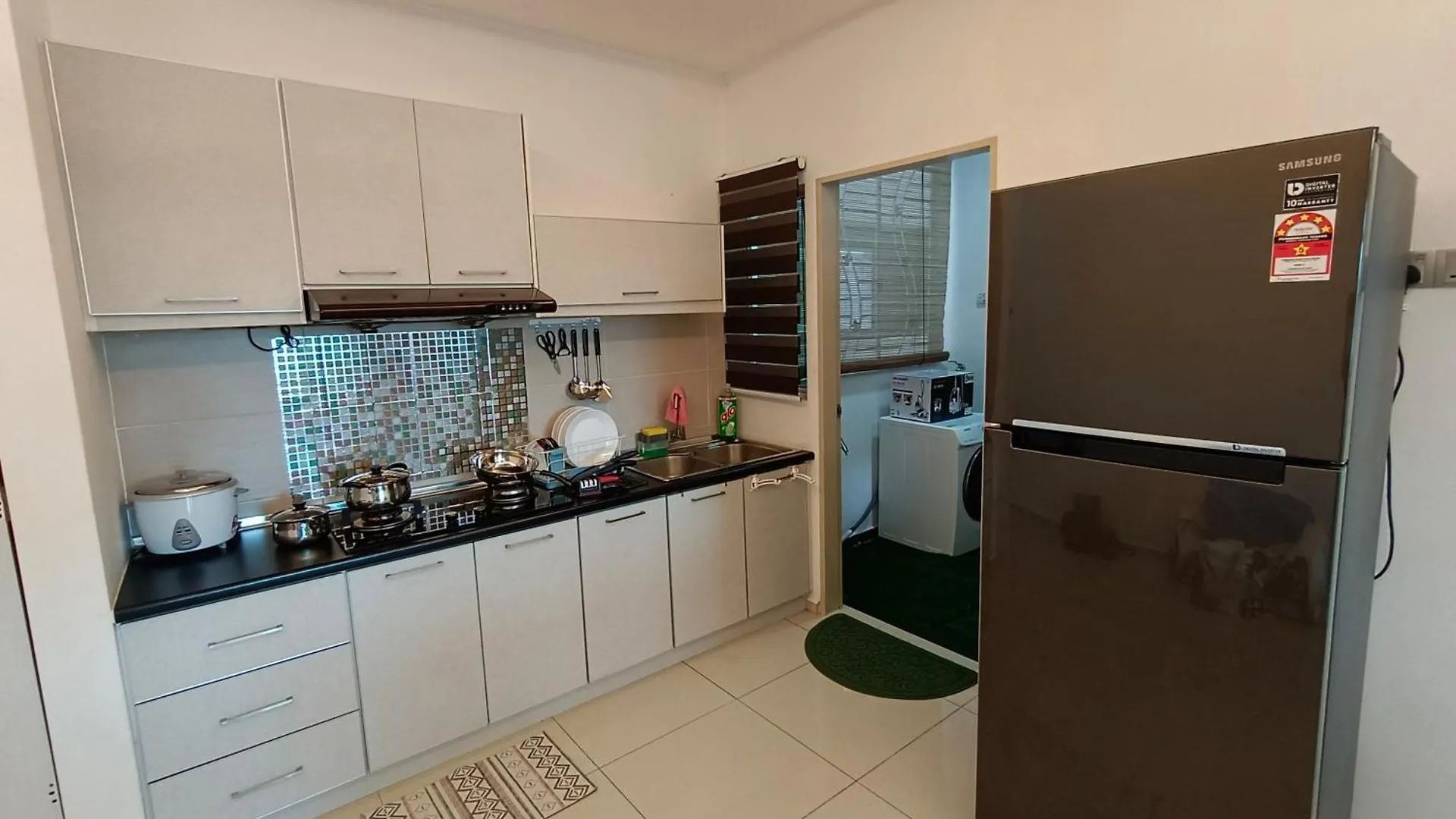 Apartment Klia Ehsan Residence Cozy Air-Con Suite 8 Pax Sepang Malaysia